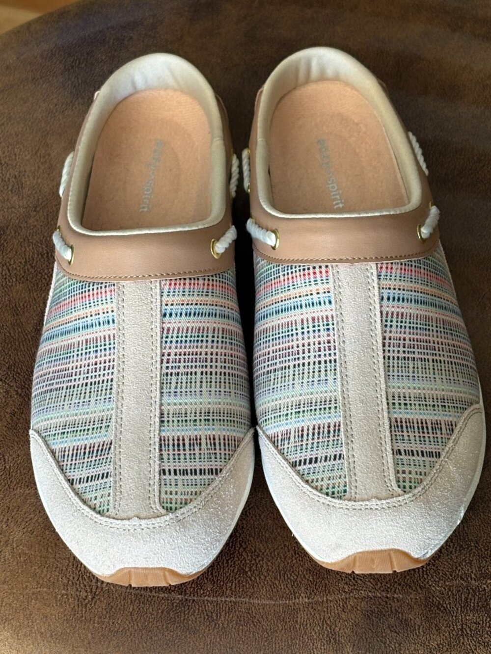 Easy Spirit Travelport Clogs 9.5M NWOT